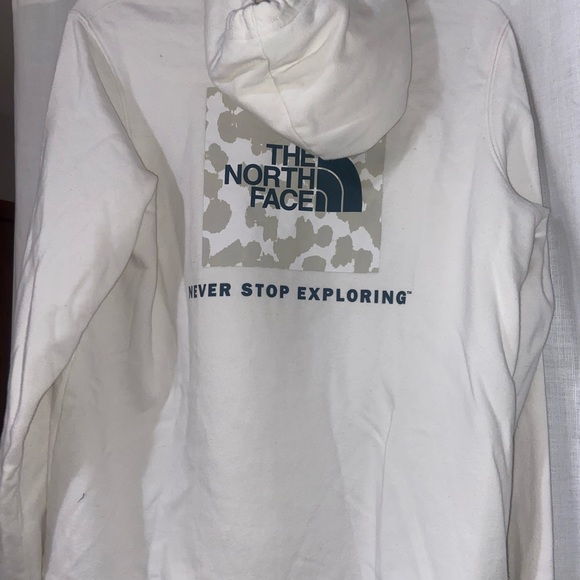 North face hoodie - Picture 2 of 2